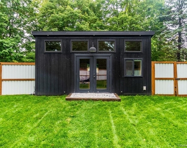 1 Blooms Corners Road - Photo Thumbnail 17