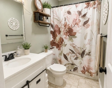 331 Grand Avenue - Photo Thumbnail 8