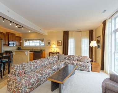 108 Vly Pointe Drive - Photo Thumbnail 6
