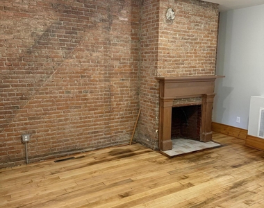 30 Broad Street - Photo Thumbnail 5