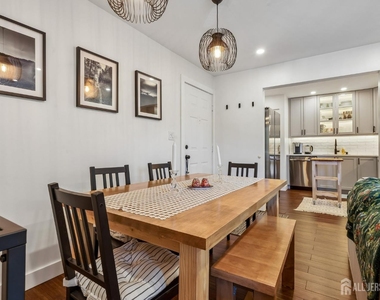 12 Clay Street - Photo Thumbnail 5