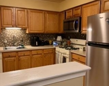 1216 Dogwood Court - Photo Thumbnail 5