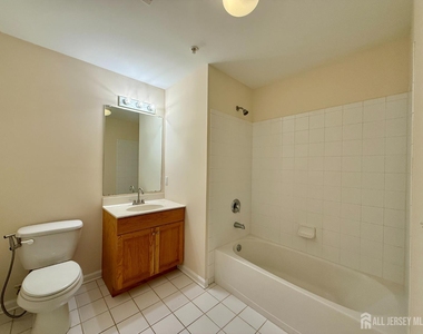 1315 Fernwood Court - Photo Thumbnail 6