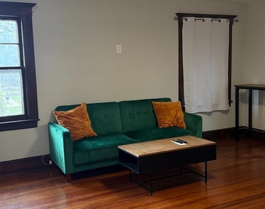 25 Mountain Avenue - Photo Thumbnail 8