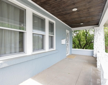 657 Amboy Avenue - Photo Thumbnail 1