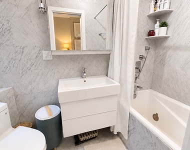 386 Sackett Street - Photo Thumbnail 21