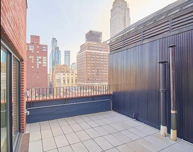 237 Madison Avenue - Photo Thumbnail 17