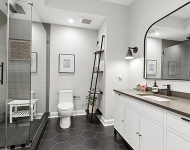 252 W 30th Street - Photo Thumbnail 5