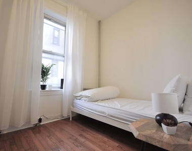 1065 Sterling Place - Photo Thumbnail 7