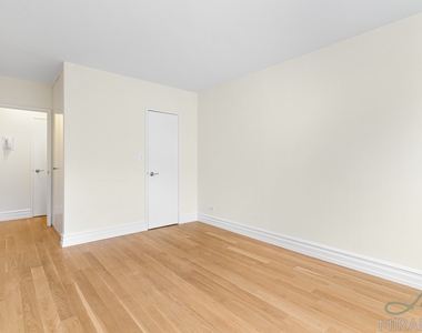 145 W 67th Street - Photo Thumbnail 4