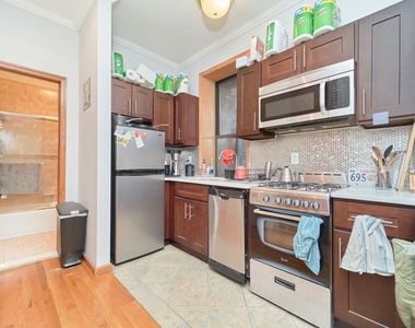 798 9th Avenue - Photo Thumbnail 8