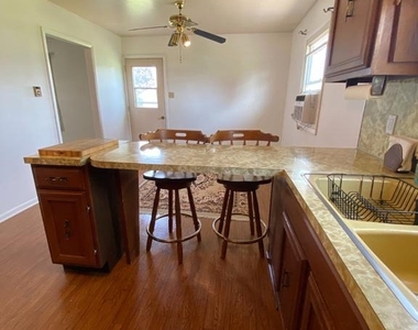 39 Timothy Drive - Photo Thumbnail 9