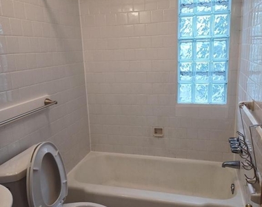 222 E Whitlock Avenue - Photo Thumbnail 5