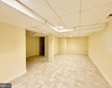 70 Dorothy Lane - Photo Thumbnail 7