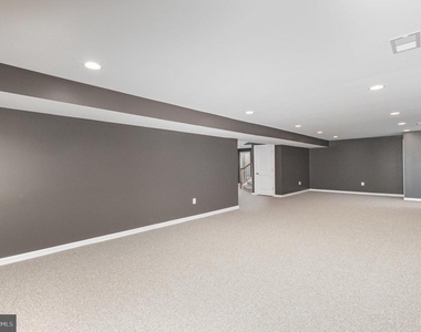 2114 Jellico Court - Photo Thumbnail 32