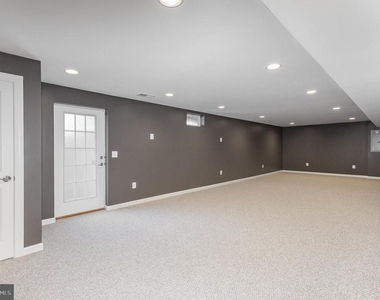 2114 Jellico Court - Photo Thumbnail 31
