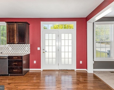 2114 Jellico Court - Photo Thumbnail 9