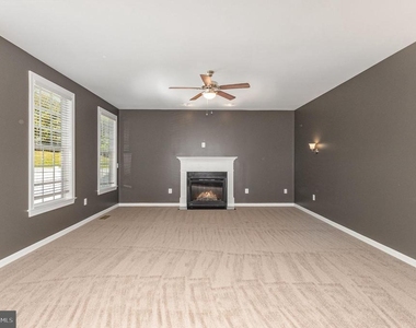 2114 Jellico Court - Photo Thumbnail 12
