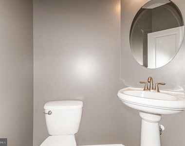 2114 Jellico Court - Photo Thumbnail 13