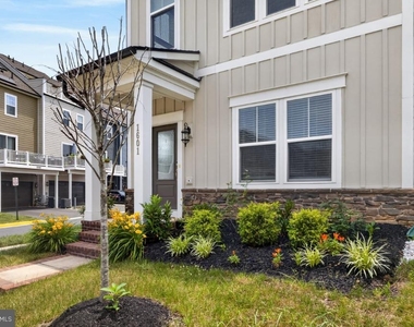1601 Grove Chestnut Road - Photo Thumbnail 1