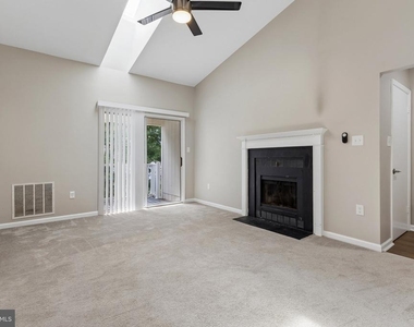 2789 Bordeaux Place - Photo Thumbnail 2