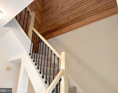 3451 Caledonia Circle - Photo Thumbnail 15