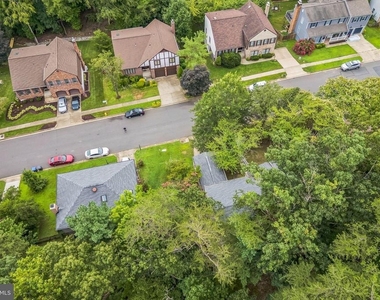 16080 Deer Park Drive - Photo Thumbnail 29
