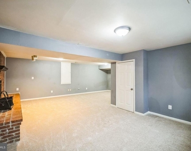 16080 Deer Park Drive - Photo Thumbnail 17