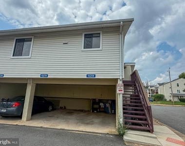 9327 Woodlea Court - Photo Thumbnail 22