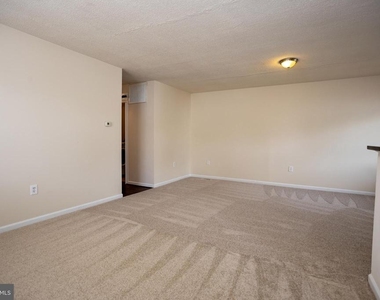 9327 Woodlea Court - Photo Thumbnail 4