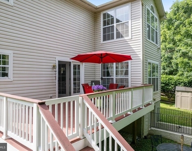 21355 Fernbrook Court - Photo Thumbnail 11