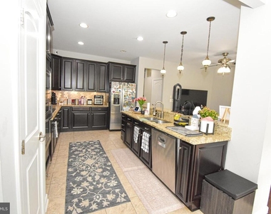 21268 Park Grove Terrace - Photo Thumbnail 15