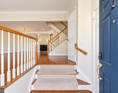 20340 Brentmeade Terrace - Photo Thumbnail 2