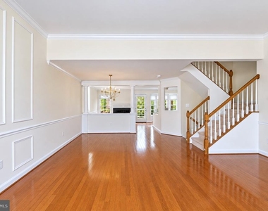 20340 Brentmeade Terrace - Photo Thumbnail 16