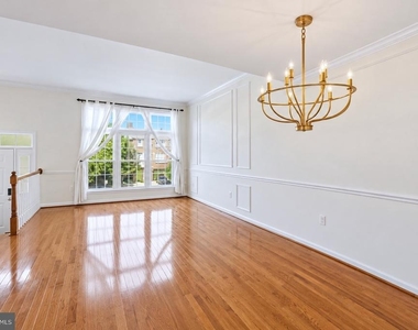 20340 Brentmeade Terrace - Photo Thumbnail 19