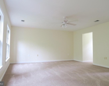 10295 Dunn Meadow Road - Photo Thumbnail 27
