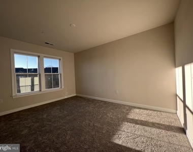 3927 Fair Ridge Drive - Photo Thumbnail 20