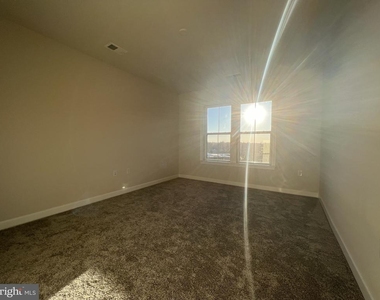 3927 Fair Ridge Drive - Photo Thumbnail 23