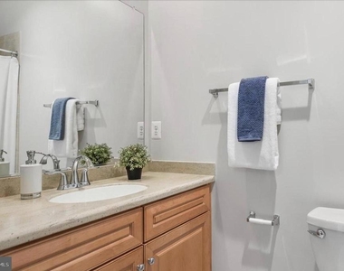 12168 Waveland Street - Photo Thumbnail 7