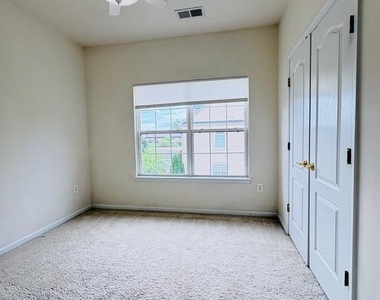 4459 Monmouth Street - Photo Thumbnail 11