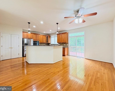 4459 Monmouth Street - Photo Thumbnail 4