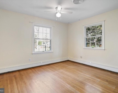 6543 Cedarwood Court - Photo Thumbnail 16