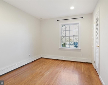 6543 Cedarwood Court - Photo Thumbnail 15
