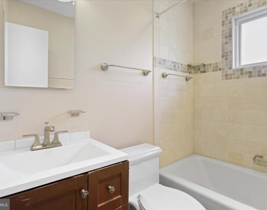 6543 Cedarwood Court - Photo Thumbnail 18