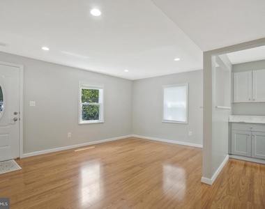 6024 Rixey Drive - Photo Thumbnail 11
