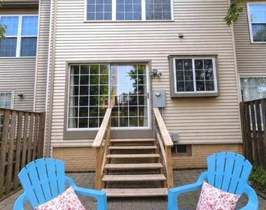 12150 Wedgeway Court - Photo Thumbnail 12