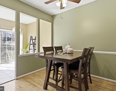 12150 Wedgeway Court - Photo Thumbnail 2