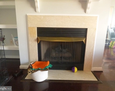 2931 Deer Hollow Way - Photo Thumbnail 11