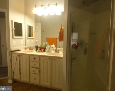 2931 Deer Hollow Way - Photo Thumbnail 24