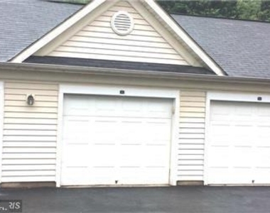 3851 Aristotle Court - Photo Thumbnail 8